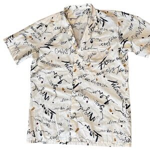 Independently Basic VTG 90’s Graffiti script Button Up Shirt Mens M/L